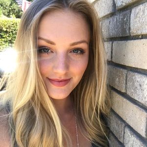 Meet your Posher, Mackenzi